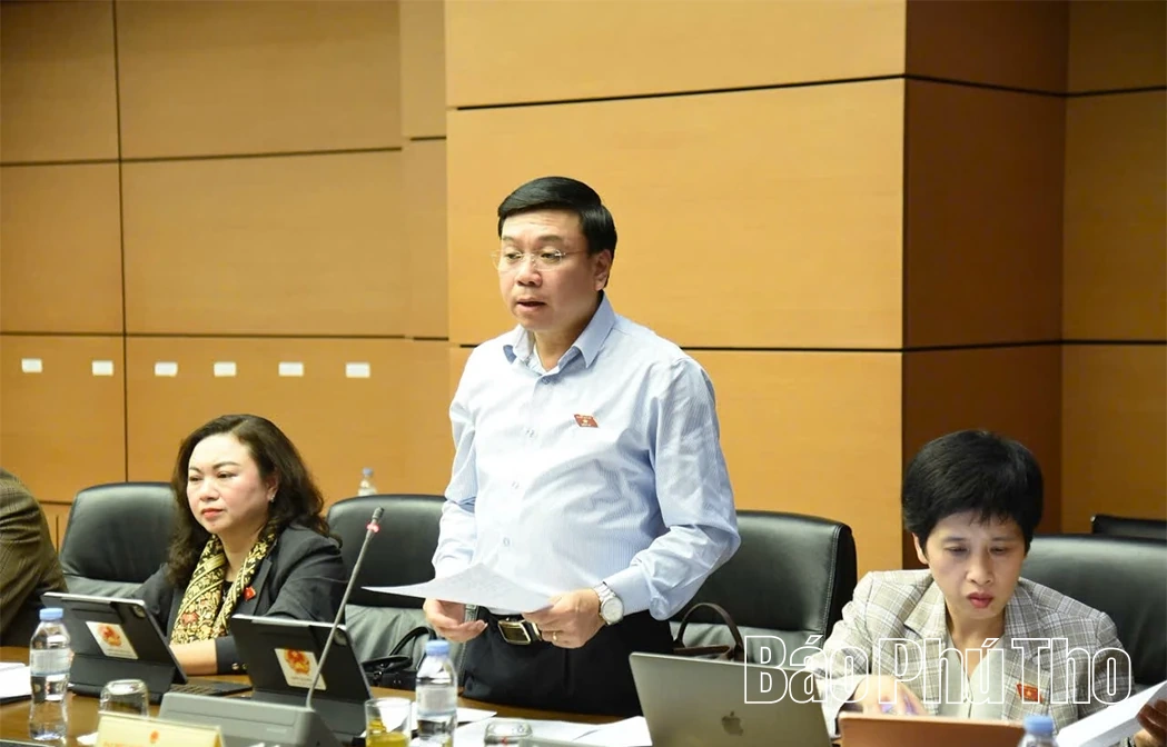 Đề xuất nhiều giải pháp hoàn thiện pháp luật về nợ công và bảo hiểm