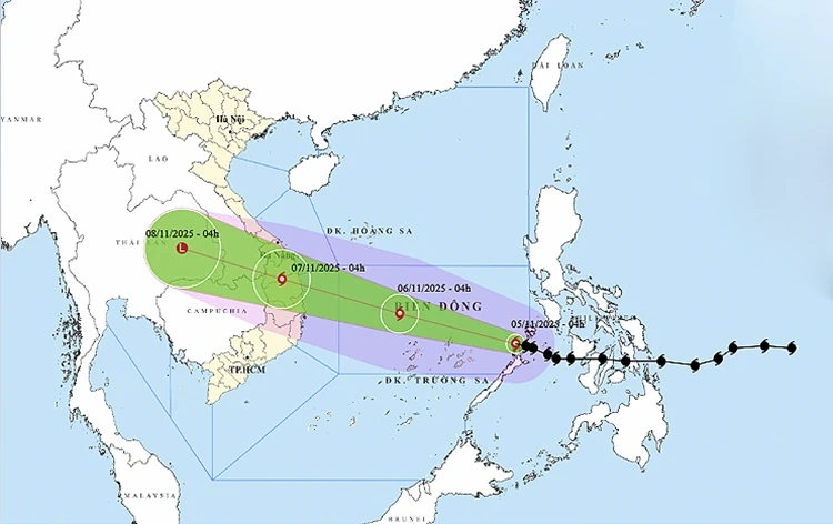 Thời tiết ngày 5/11: Bão Kalmaegi đi vào Biển Đông, có khả năng mạnh thêm