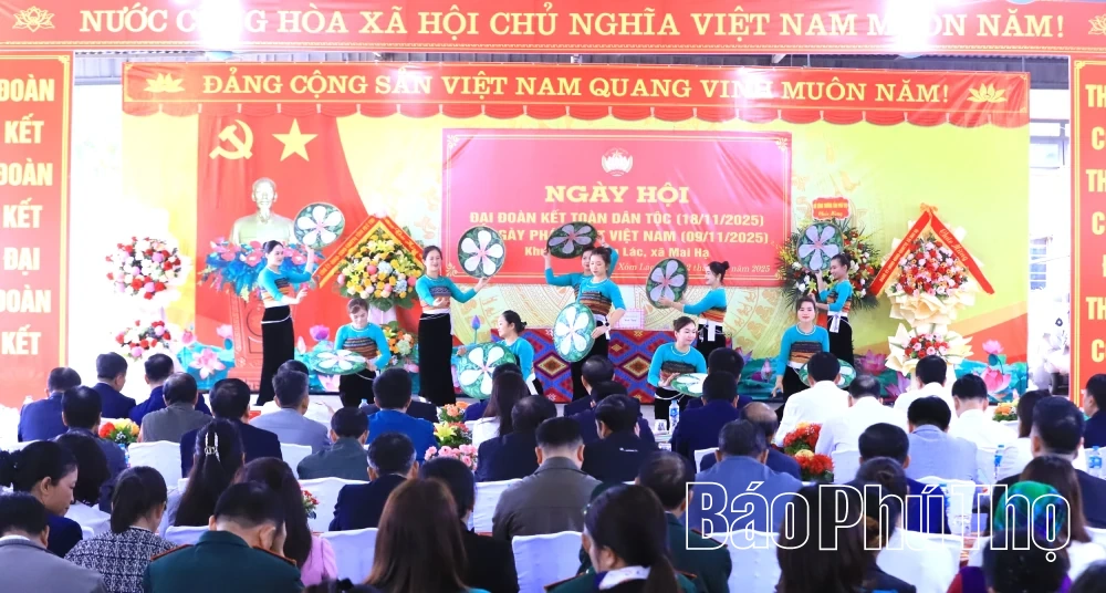 Ngày hội đại đoàn kết toàn dân tộc xóm Lác, xã Mai Hạ