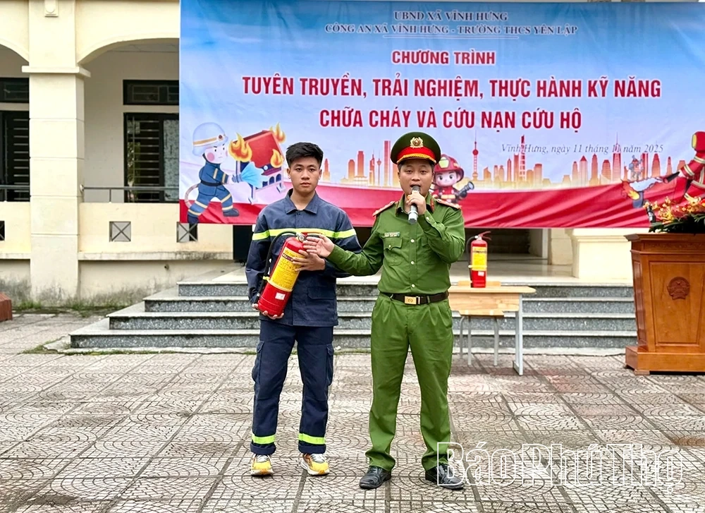 Tuyên truyền, trải nghiệm, thực hành kỹ năng chữa cháy và cứu nạn, cứu hộ tại trường THCS Yên Lập