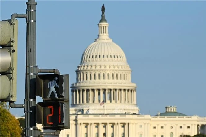 Thượng viện Mỹ tiến gần thỏa thuận mở cửa lại chính phủ