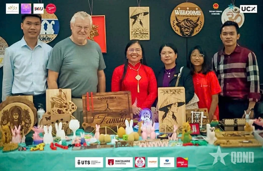 Bài 2: Kiến tạo “Vắc-xin tư tưởng” cho du học sinh (Tiếp theo và hết)