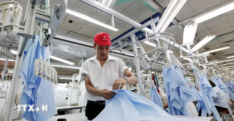 Bức tranh kinh tế Việt Nam 11 tháng: Nhiều kết quả đáng khích lệ