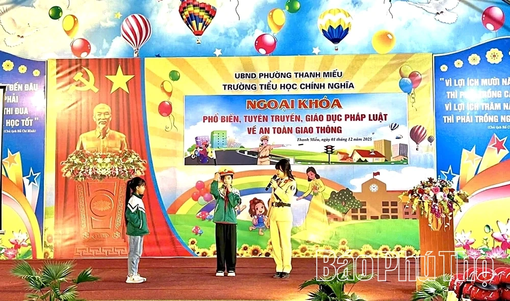 Chung tay xây dựng văn hóa giao thông trong trường học