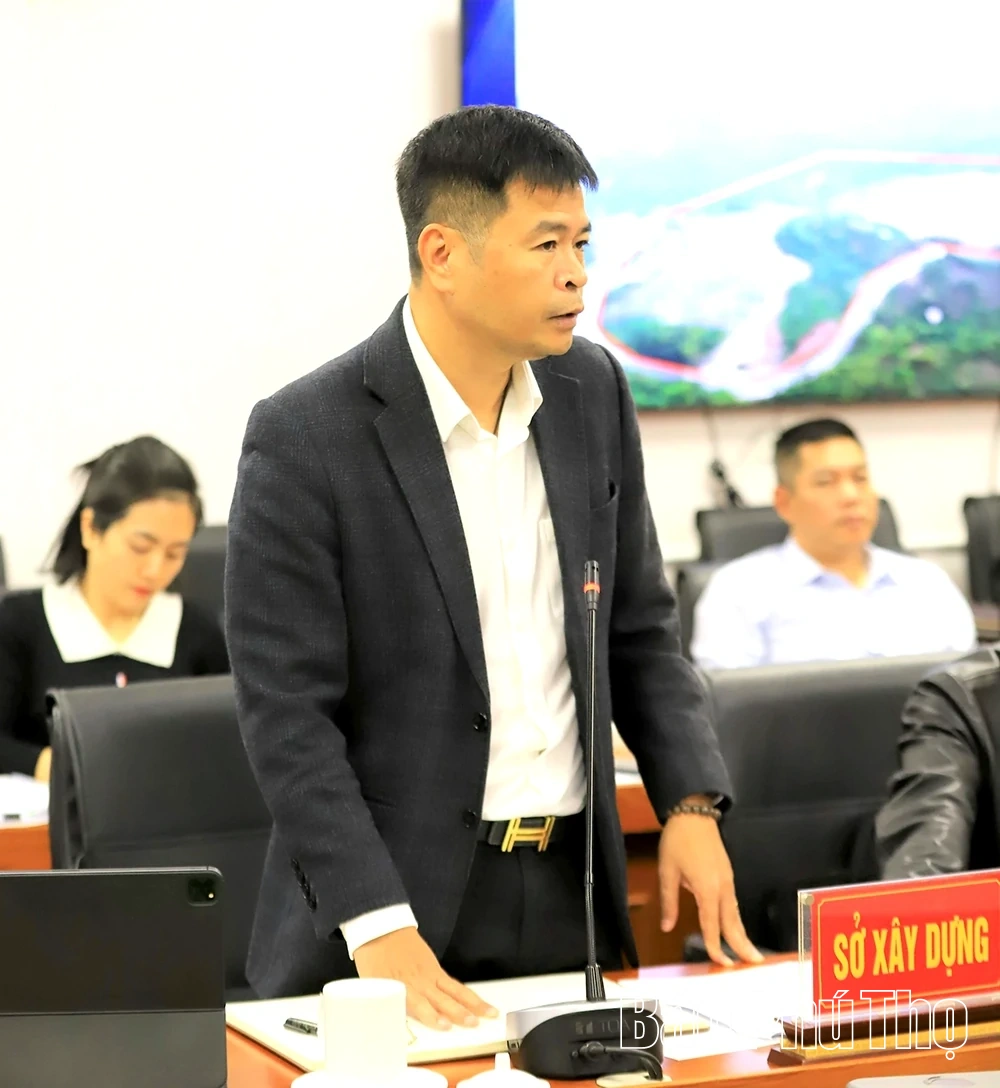 Phó Chủ tịch UBND tỉnh Phùng Thị Kim Nga chủ trì hội nghị về điều chỉnh quy hoạch các cụm công nghiệp