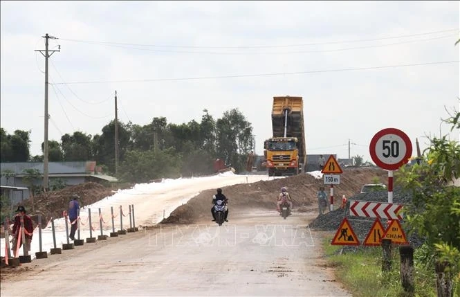Thủ tướng yêu cầu đẩy nhanh tiến độ giải ngân vốn đầu tư công cuối năm