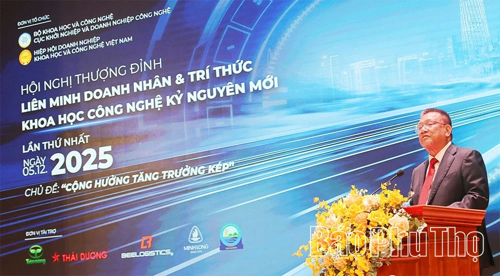 Hội nghị thượng đỉnh Liên minh doanh nhân và trí thức khoa học công nghệ kỷ nguyên mới lần thứ Nhất