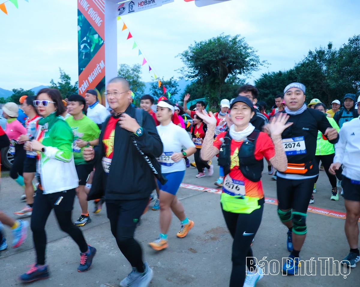 Chinh phục bản Mừng