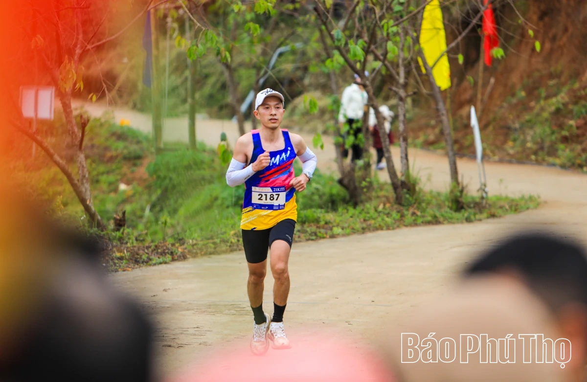 Chinh phục bản Mừng