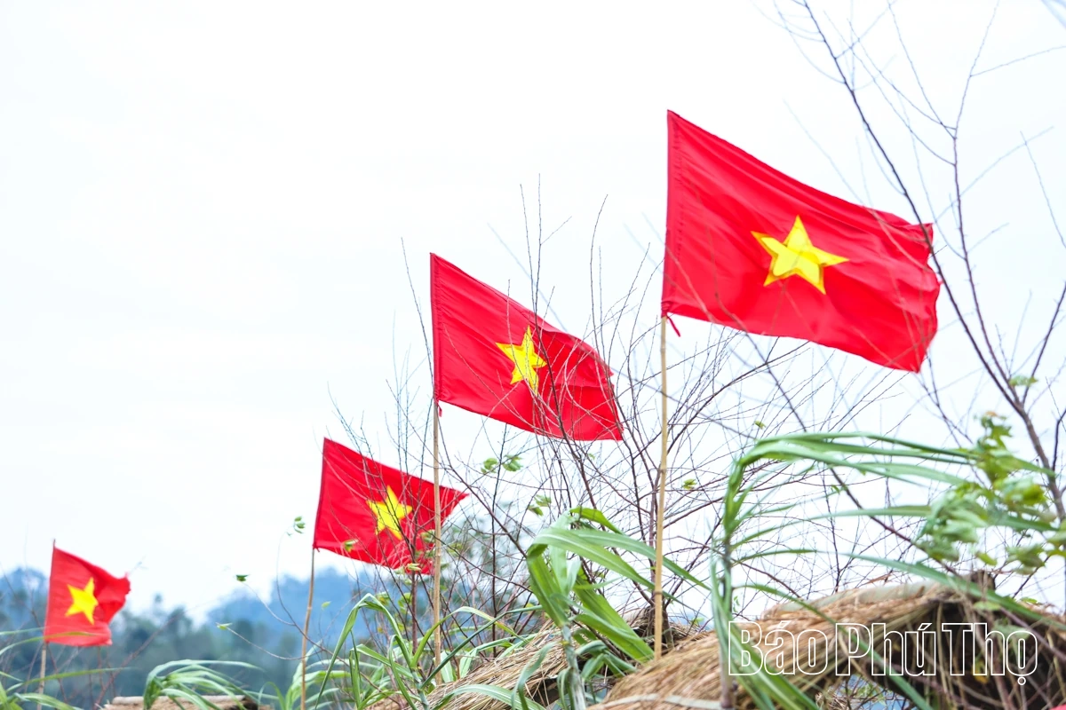 Chinh phục bản Mừng