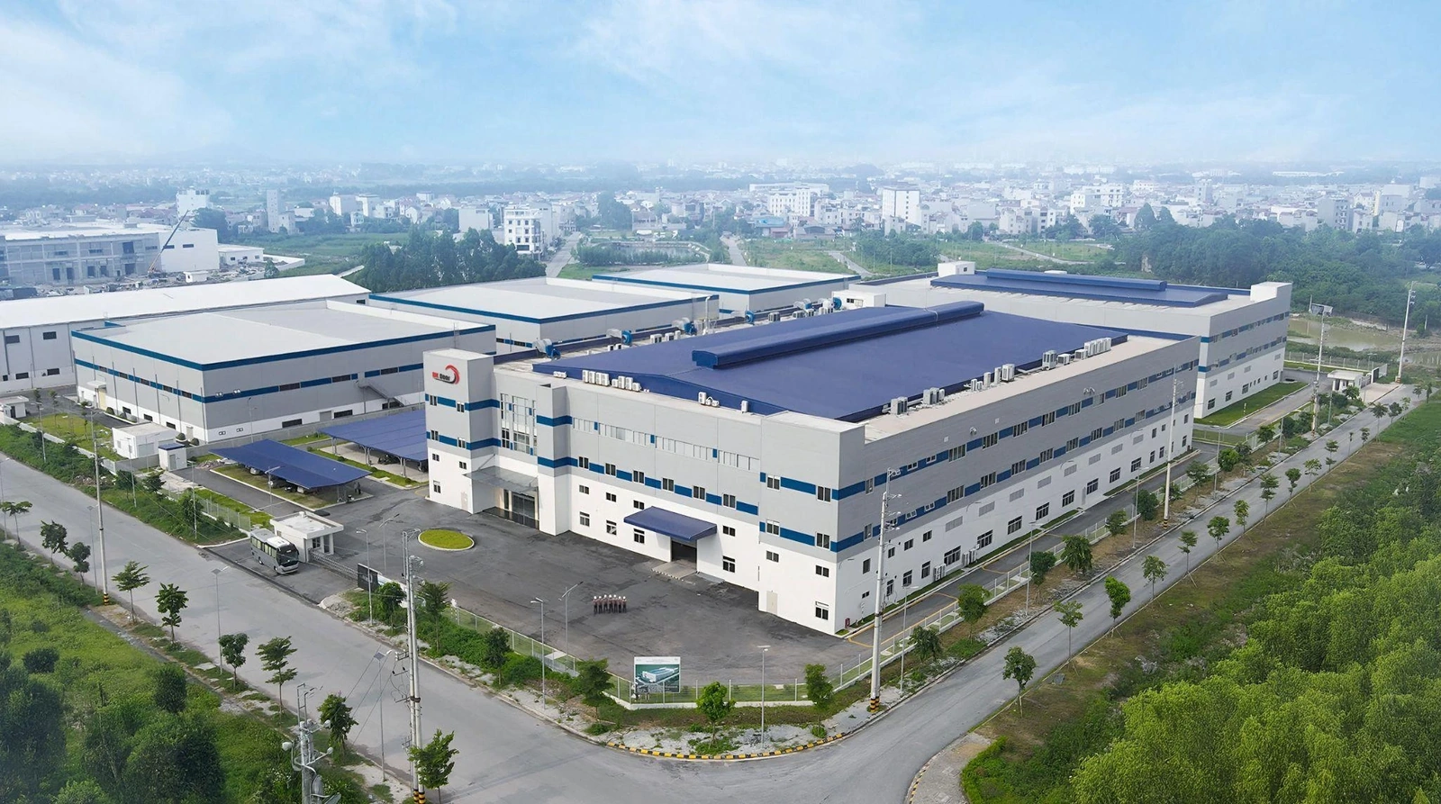 Chuyên gia giải mã lý do cửa thép chống cháy trượt kiểm định PCCC và cách khắc phục