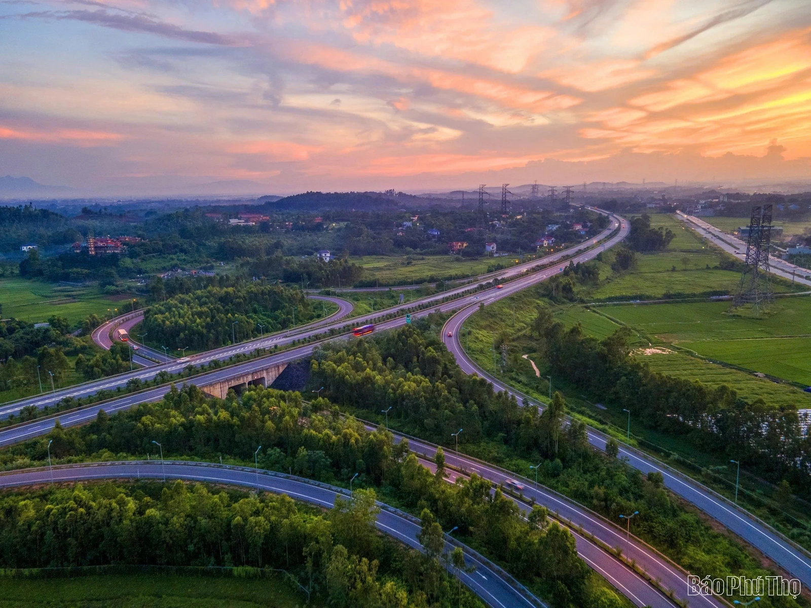 Hướng tới Phú Thọ phát triển bền vững