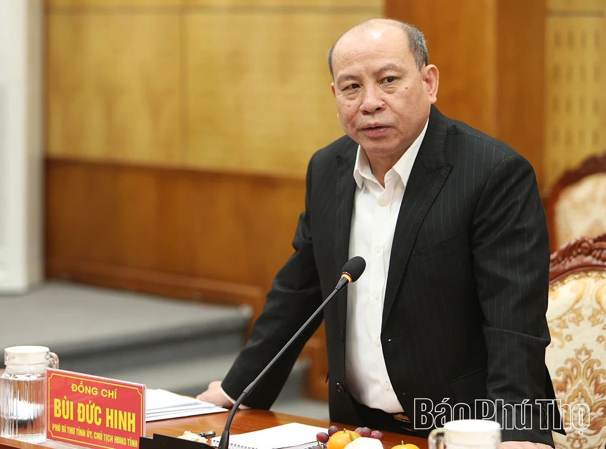 Bí thư Tỉnh ủy Trương Quốc Huy làm việc với Thường trực Đảng ủy các phường: Hòa Bình, Thống Nhất, Tân Hòa, Kỳ Sơn và xã Thịnh Minh