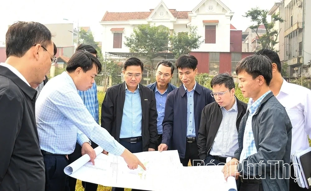 Vice Chairman of the Provincial Peoples Committee Vu Viet Van inspects key projects in Vinh Phuc