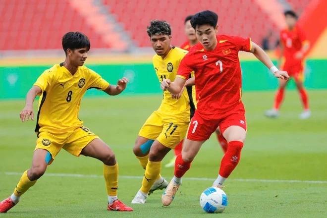 Trực tiếp U22 Việt Nam vs U22 Philippines: “Tăng tốc” vào chung kết SEA Games 33