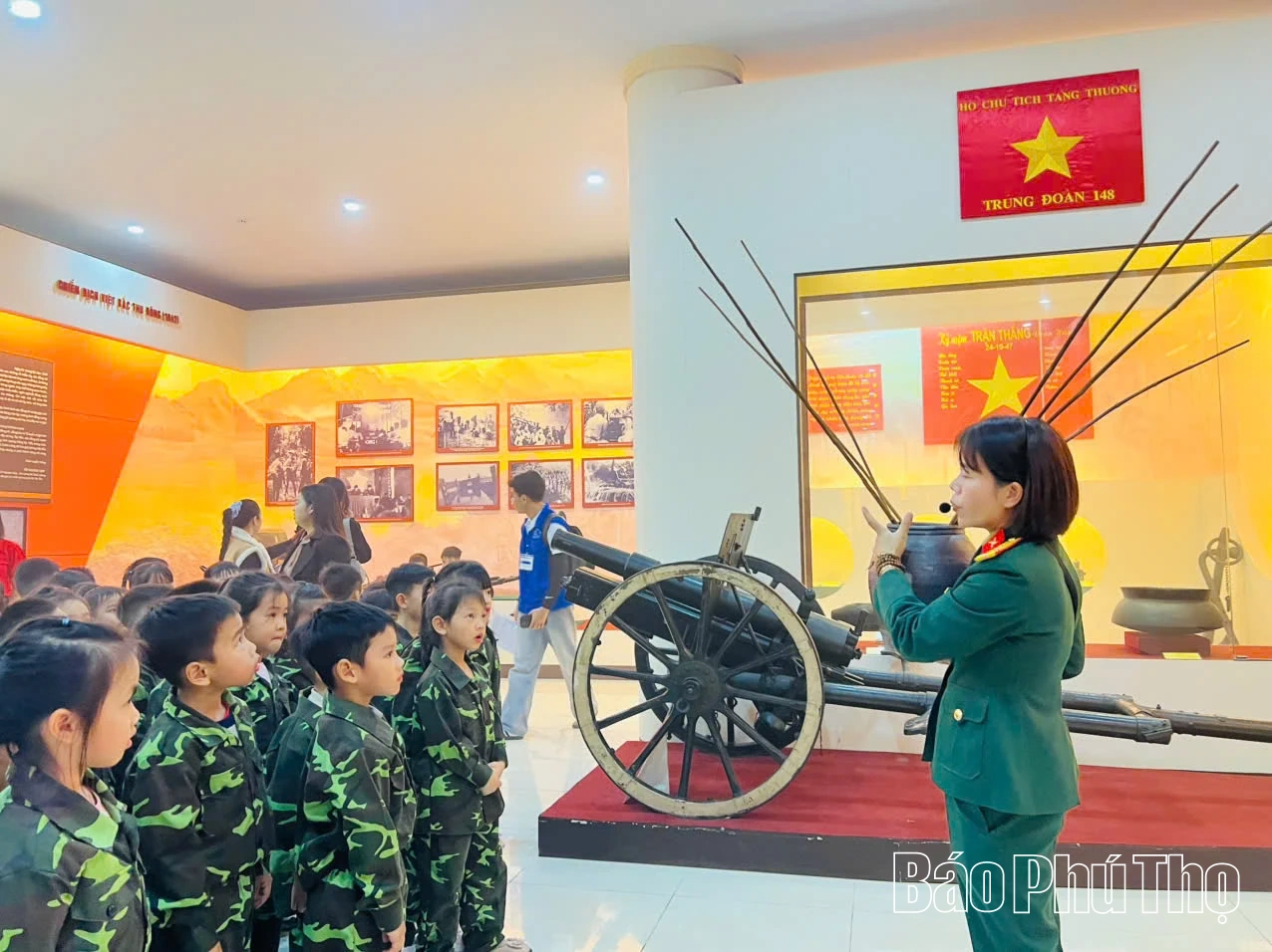 Nhiều trường học tổ chức hoạt động ý nghĩa kỷ niệm 81 năm Ngày thành lập Quân đội Nhân dân Việt Nam