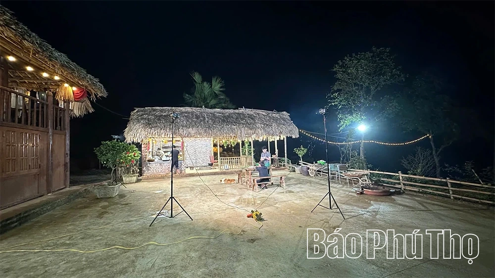 Hành trình của “Tiktoker” 9x đến triệu view