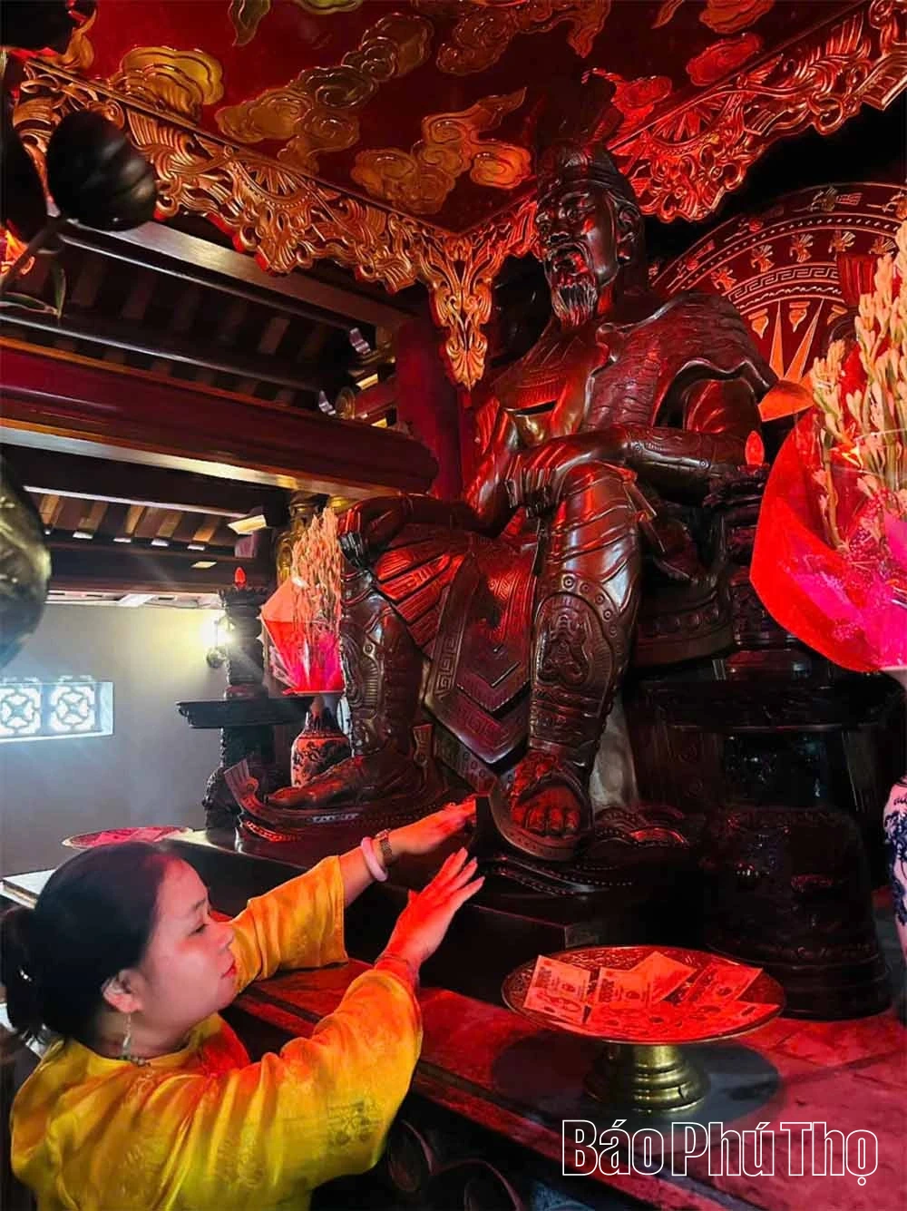 Đền thờ Quốc Tổ Lạc Long Quân – cội nguồn thiêng liêng của dòng giống Việt