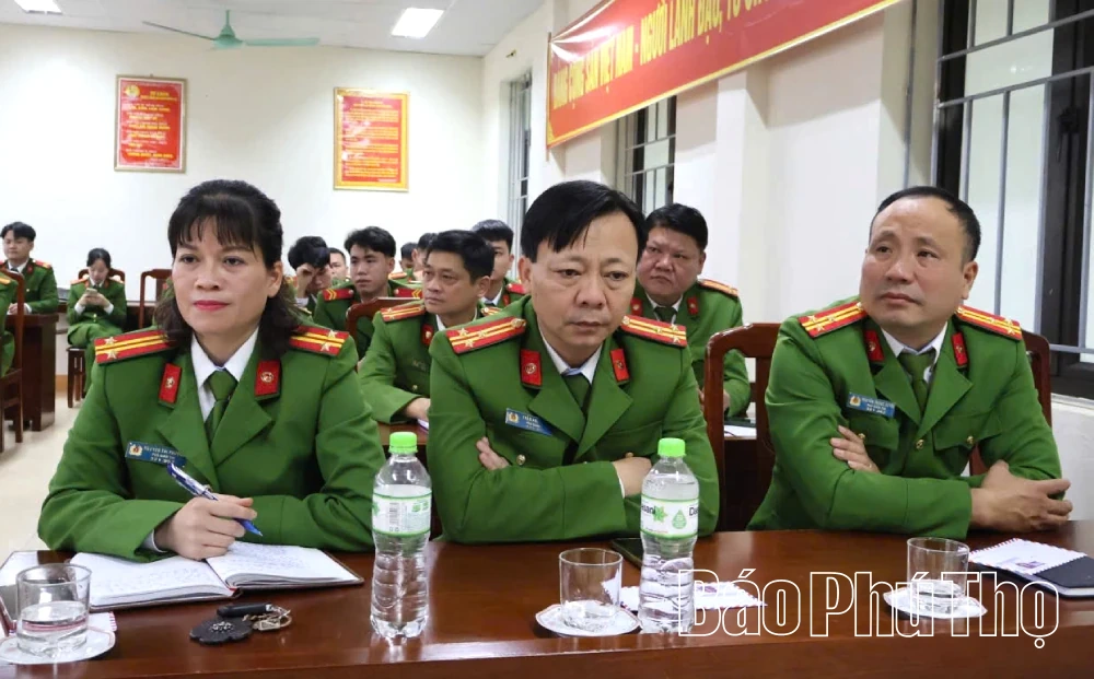 Trại tạm giam số 3 phát động phong trào thi đua “Ba nhất