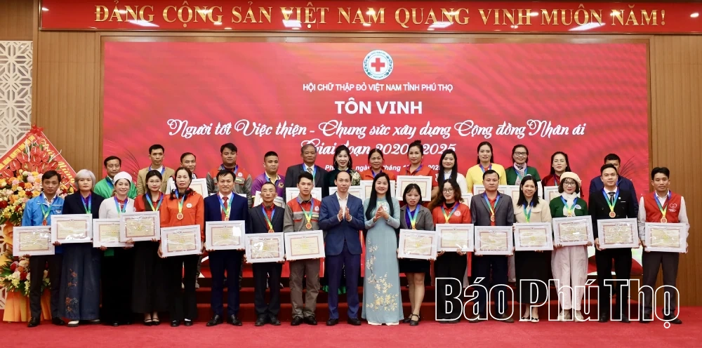 Hội Chữ thập đỏ tỉnh triển khai nhiệm vụ năm 2026 và tôn vinh “Người tốt, việc thiện”