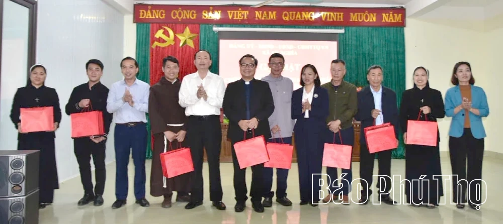 Đảng bộ An Nghĩa đưa nghị quyết vào cuộc sống