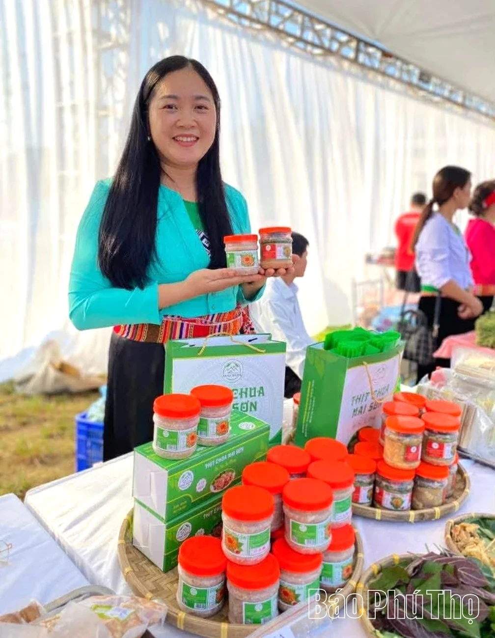 Fermented Pork with Papaya - The Flavor of Tan Sons Muong Region