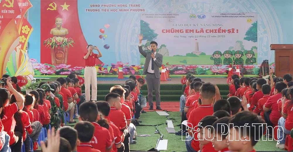 Gần 600 học sinh tham gia ngoại khóa giáo dục kỹ năng sống với chủ đề: “Chúng em là Chiến sĩ”