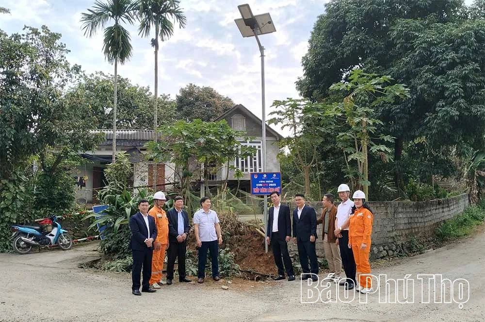 Công ty Điện lực Phú Thọ tri ân khách hàng