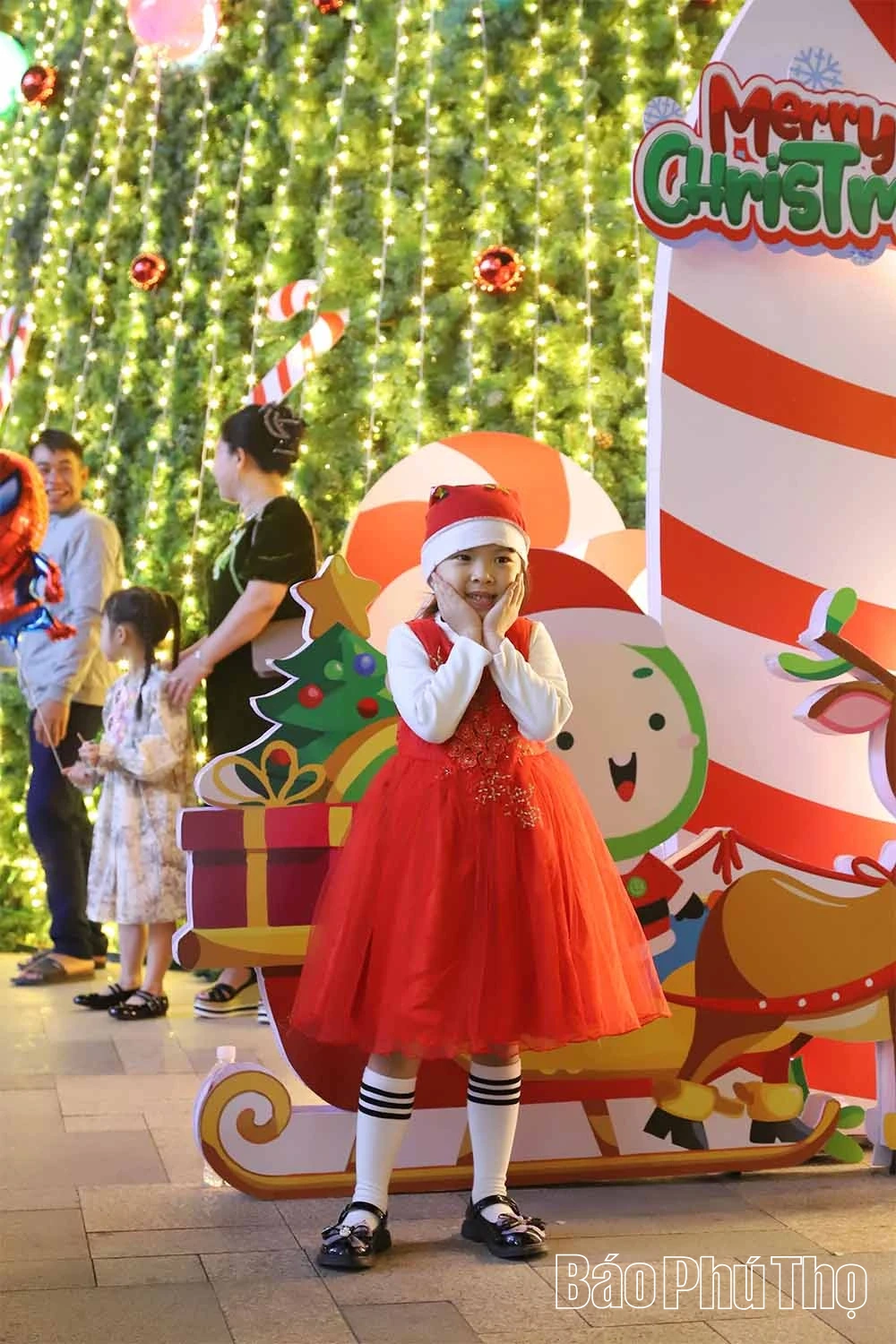 Rộn ràng đêm Giáng sinh