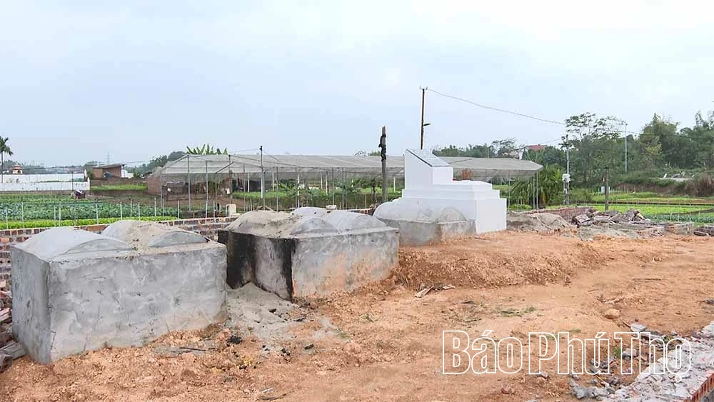 Lâm Thao xử lý vi phạm xây dựng nghĩa trang gia đình trái phép