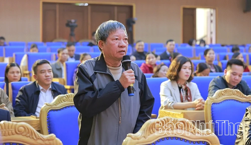 Đại biểu HĐND tỉnh tiếp xúc cử tri sau Kỳ họp thứ Hai