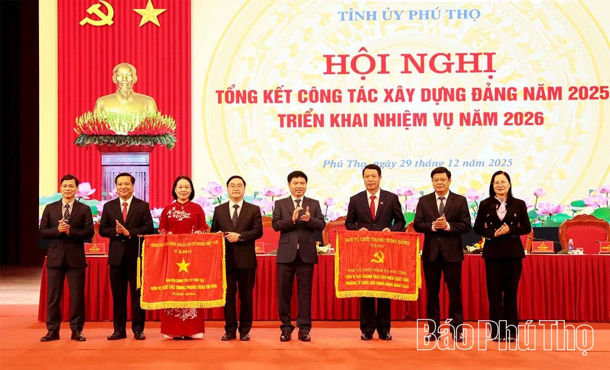 Xây dựng tỉnh Phú Thọ phát triển nhanh, bền vững, đáp ứng niềm tin của Nhân dân