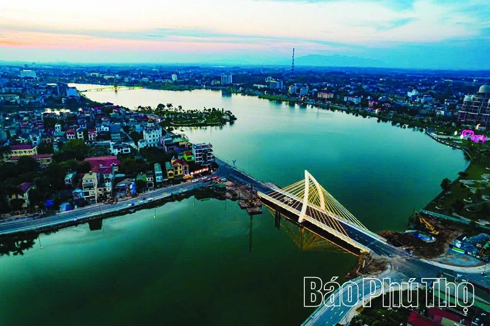 Niềm tin từ Đại hội đầu tiên