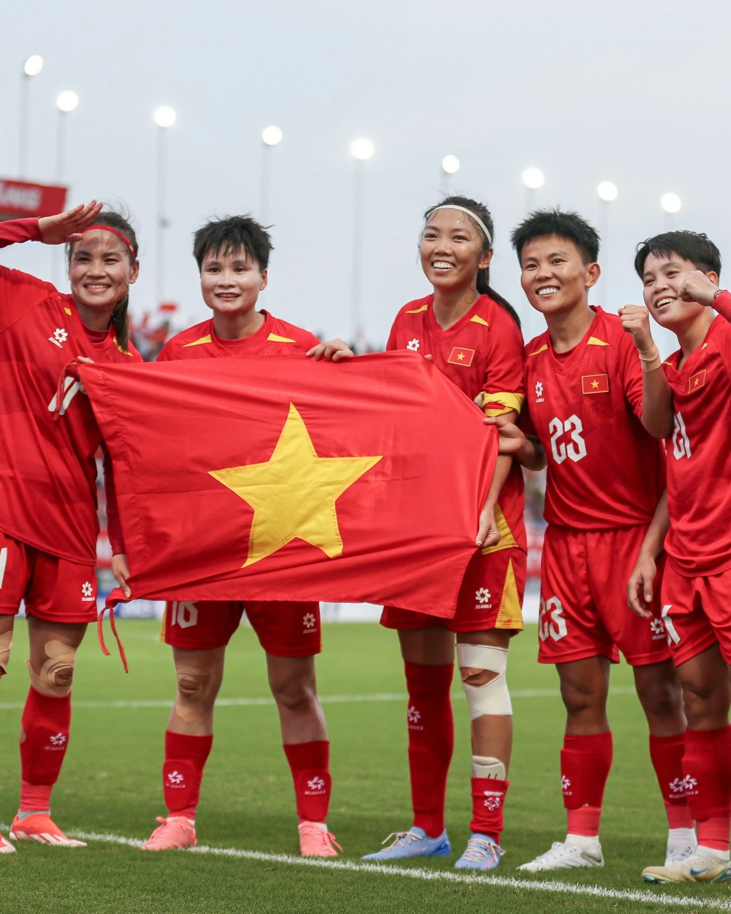 FIFA nói điều bất ngờ về ĐT Việt Nam, cả châu Á phải chú ý