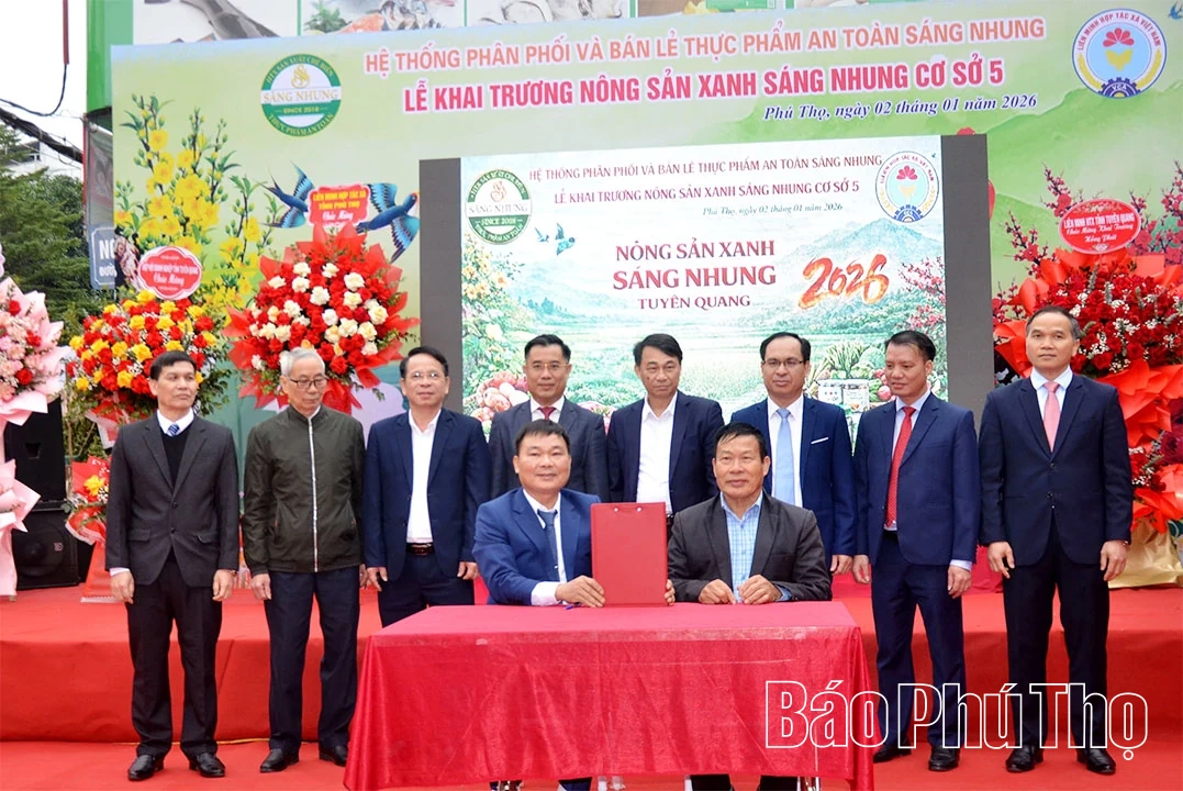 Khai trương Trung tâm Nông sản xanh Sáng Nhung tại Phú Thọ