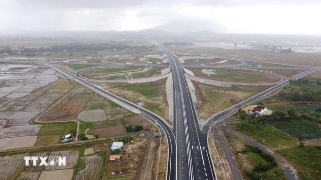 Đẩy nhanh tiến độ hoàn thành các dự án chào mừng Đại hội Đảng XIV