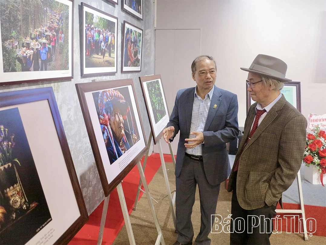 Hồn Việt qua ống kính nhiếp ảnh của nghệ sĩ Đất Tổ