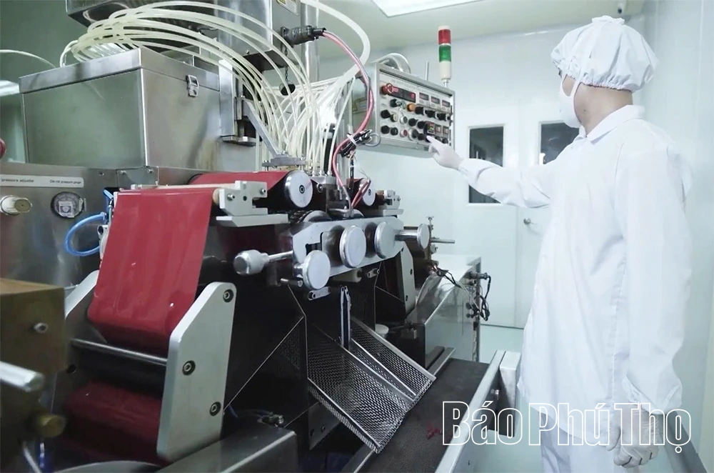 Phát huy vai trò lãnh đạo của Đảng trong quản lý công nghệ và đổi mới sáng tạo