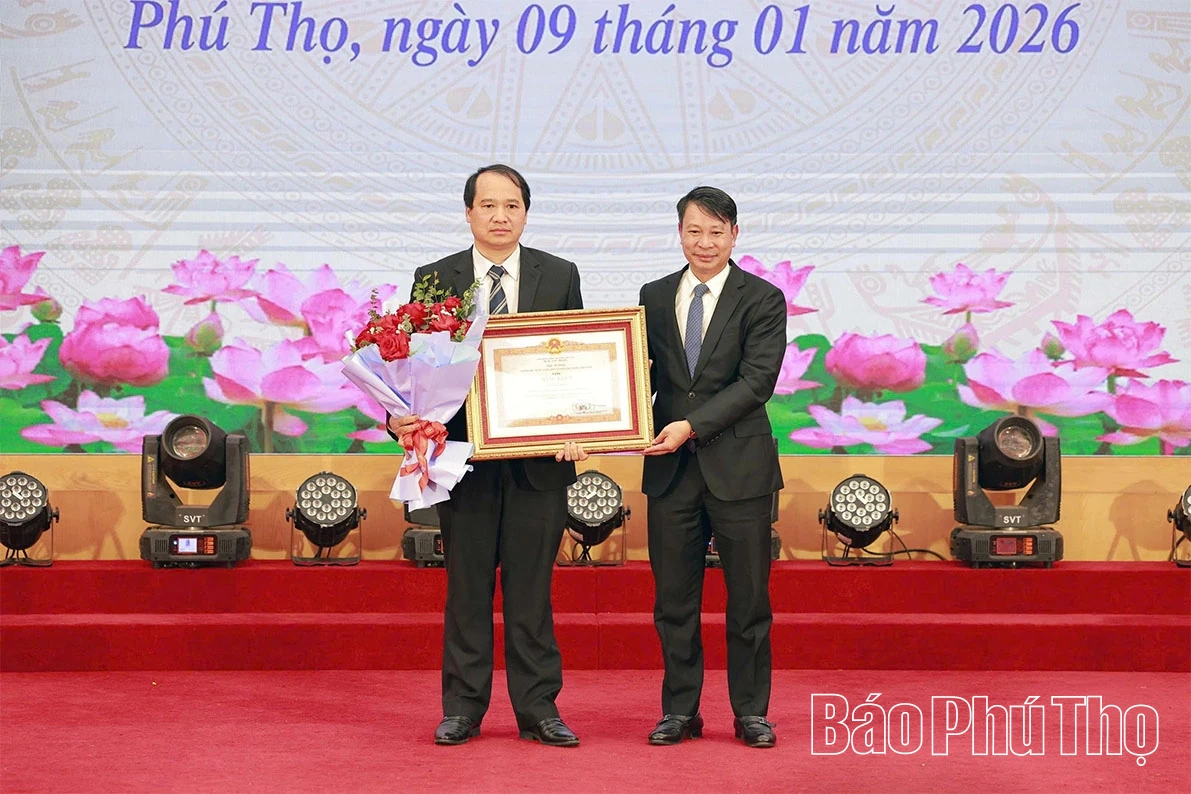 Xây dựng và phát triển văn hóa, đáp ứng yêu cầu phát triển bền vững của địa phương