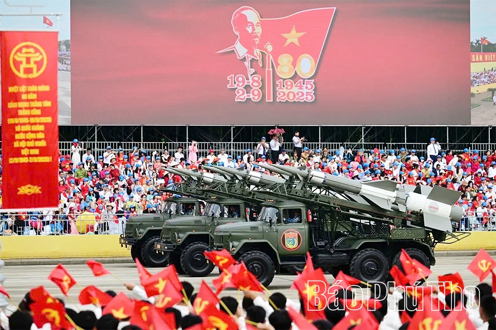 Năm 2025, Viettel đạt doanh thu kỷ lục hơn 220 nghìn tỷ đồng