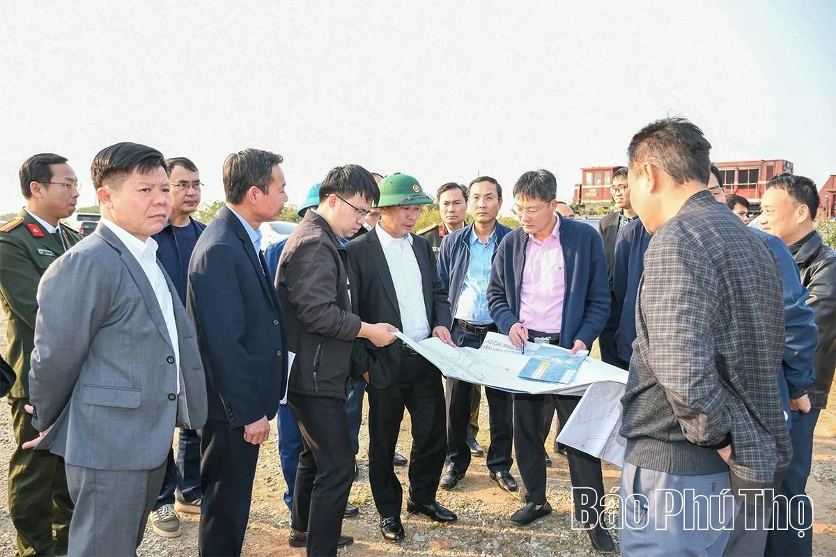 Giải quyết dứt điểm vướng mắc về giải phóng mặt bằng dự án đường song song đường sắt