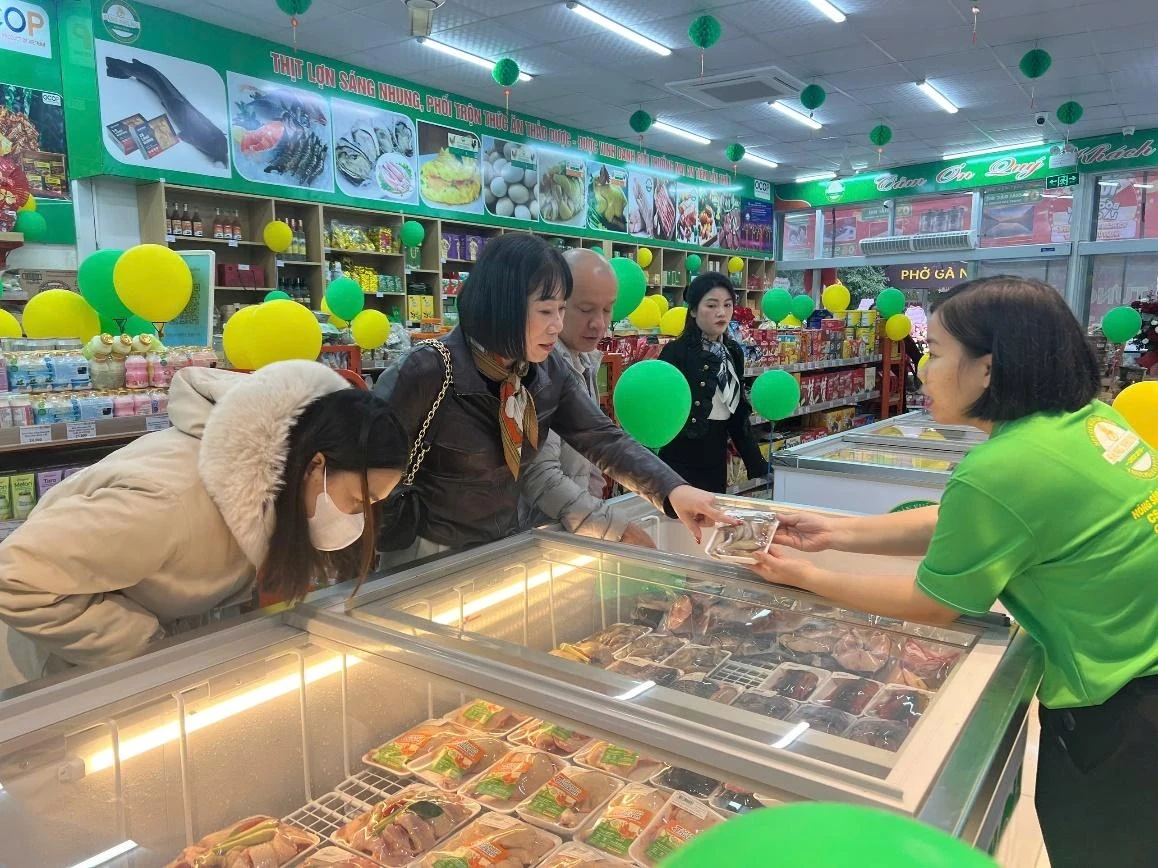 Trung tâm Nông sản xanh Sáng Nhung: Cung cấp hàng OCOP chất lượng cao