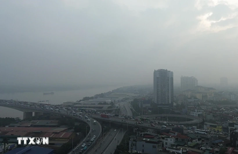 Thời tiết ngày 18/1: Cả nước nhiều mây, ngày nắng, mưa rào xuất hiện vài nơi