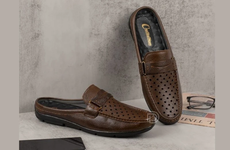 Giày sục nam Chu Hải Nam: Xỏ nhanh, da bò thật, tiện lợi mà vẫn lịch lãm