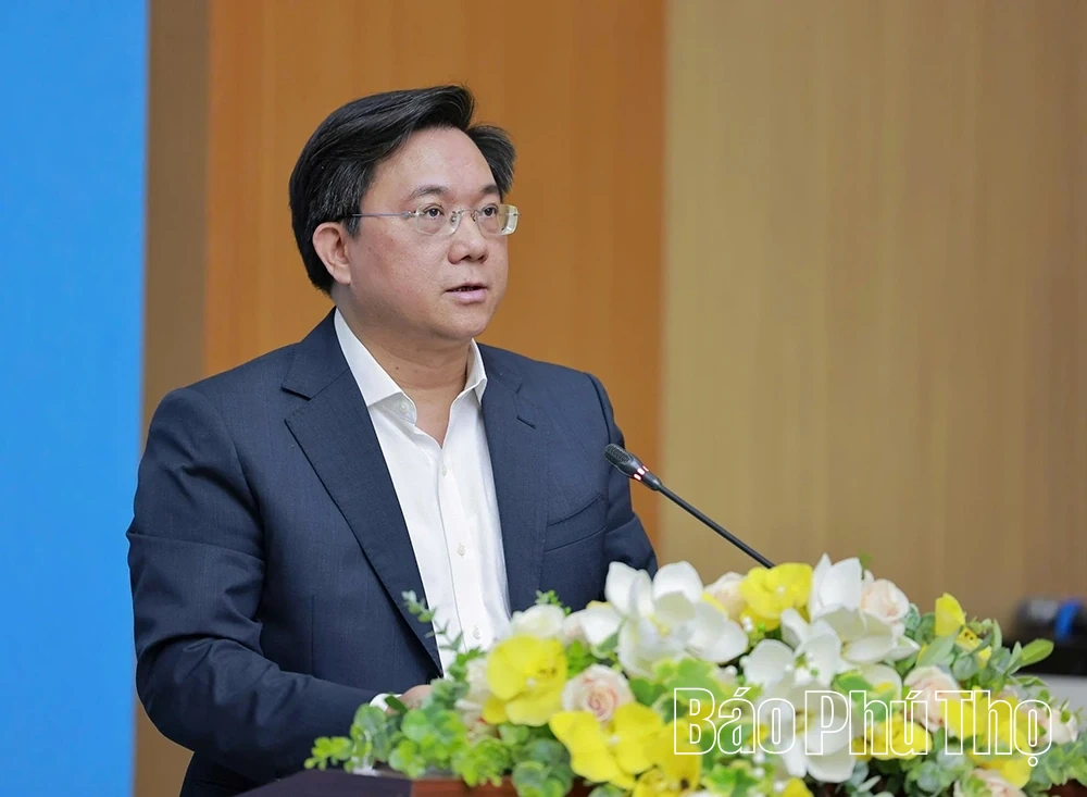 Phấn đấu duy trì tăng trưởng 2 con số và hoàn thành các chỉ tiêu chủ yếu năm 2026