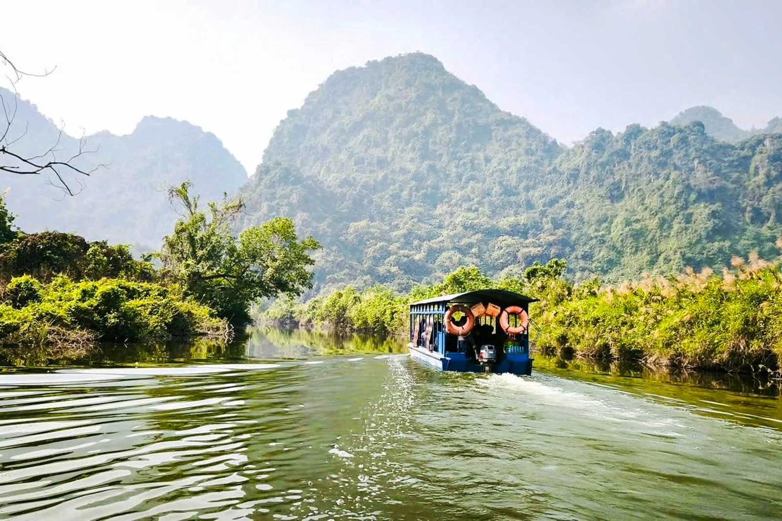 Sức hấp dẫn mới của du lịch chùa Hương