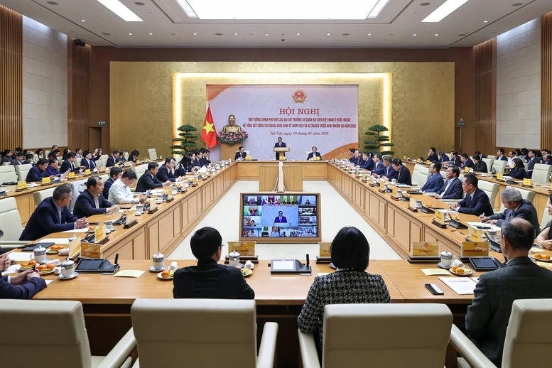 Ngoại giao kinh tế chuyển mình mạnh mẽ vì sự phát triển hùng cường của dân tộc