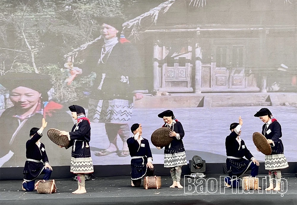 Khám phá du lịch cộng đồng bản Sưng