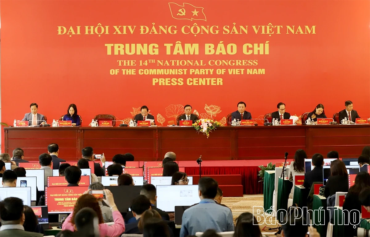 Khai trương Trung tâm Báo chí phục vụ Đại hội XIV của Đảng