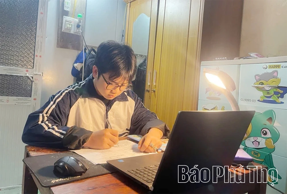 Các thủ khoa trong kỳ thi chọn học sinh giỏi THPT cấp tỉnh năm học 2025 - 2026